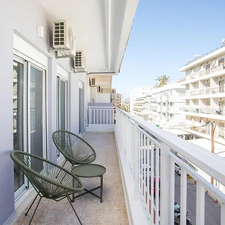 Nadu Rhodes Apartment