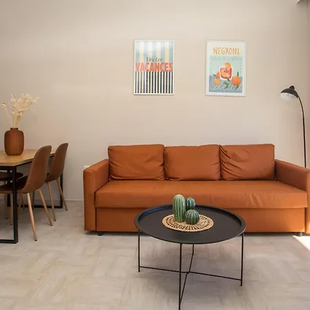 Nadu Rhodes Apartment